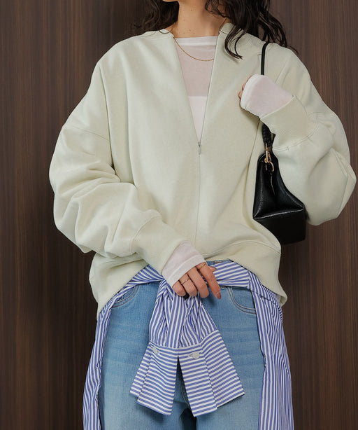 ライム<br>身長 : 163cm