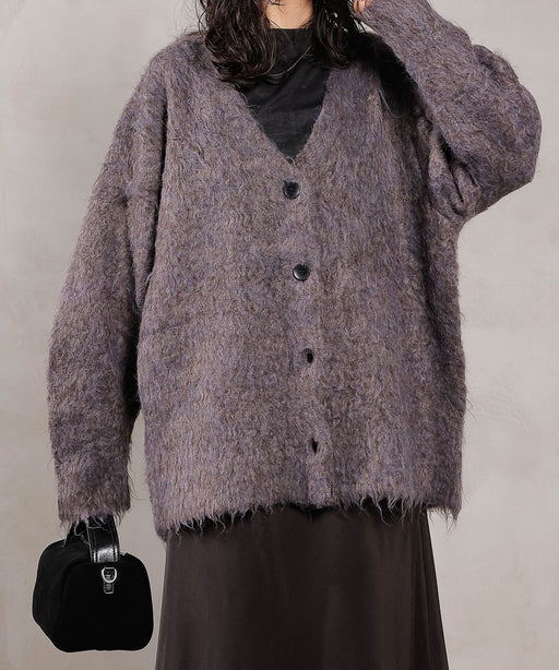 ブラウン<br>
身長 : 163cm