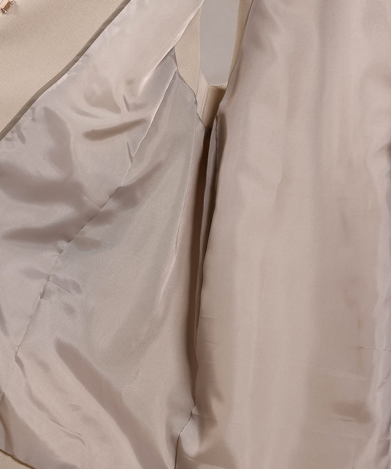 【羽織るだけでコーデが決まる】バックコクーンジレ