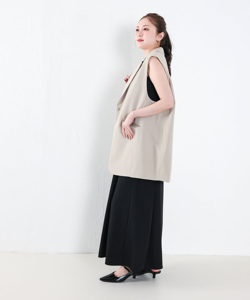 【羽織るだけでコーデが決まる】バックコクーンジレ