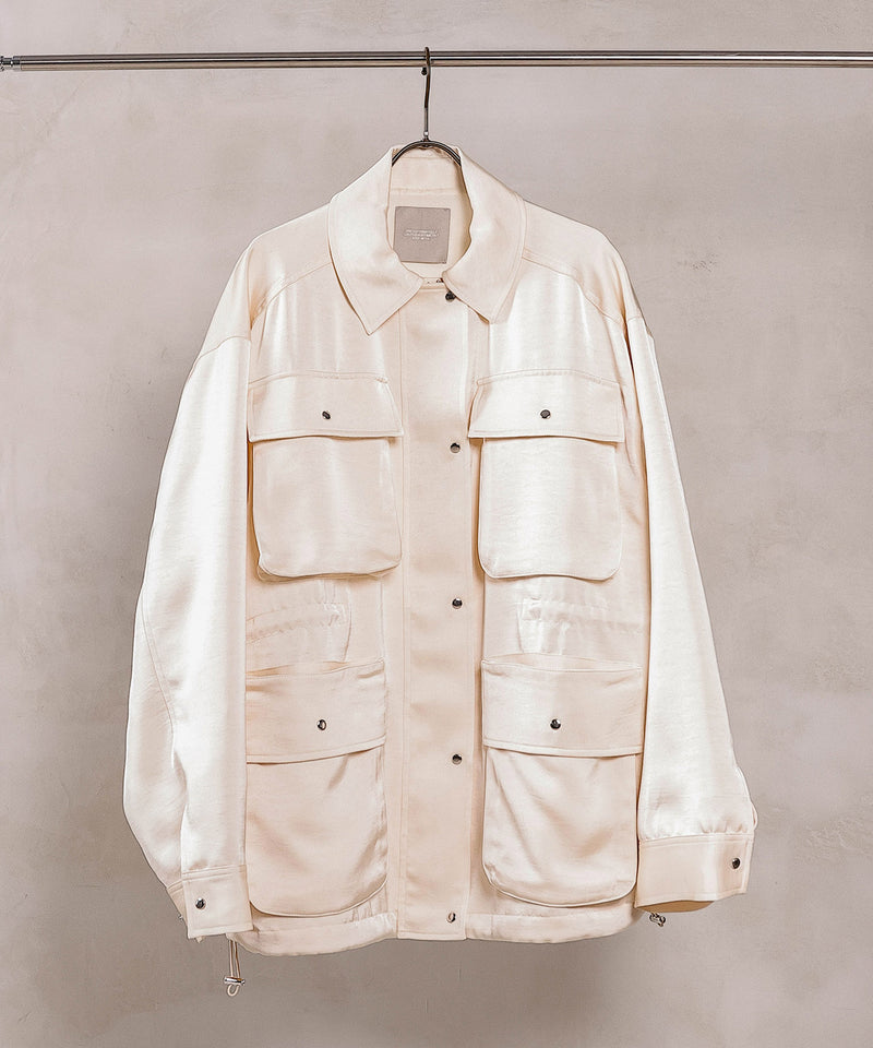 【ほのかな光沢が美しい】サテンライトブルゾン