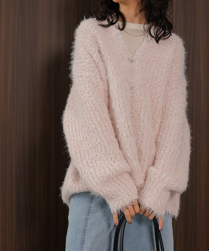 【ゆるっと抜け感で女性らしさが漂う】タッセルボールシャギーカーディガン