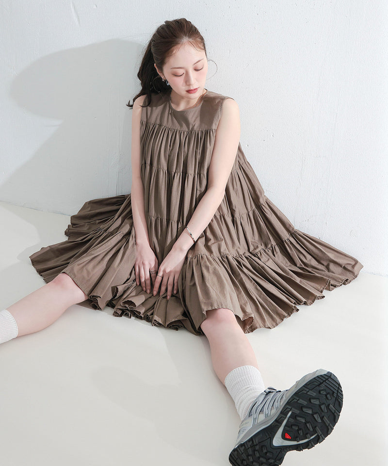 【春夏に使える万能アイテム！】 ティアード ノースリーブ ボリューム チュニック ワンピース ミニ丈 春服 夏服