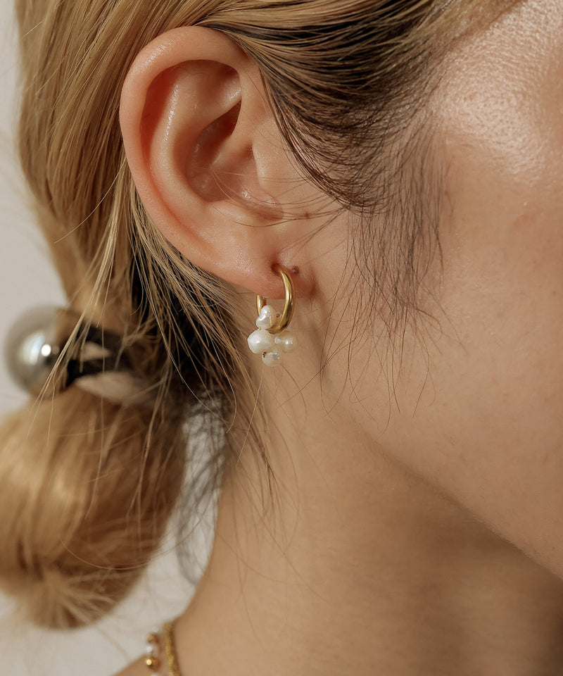 カラー：ゴールド　直径：10mm