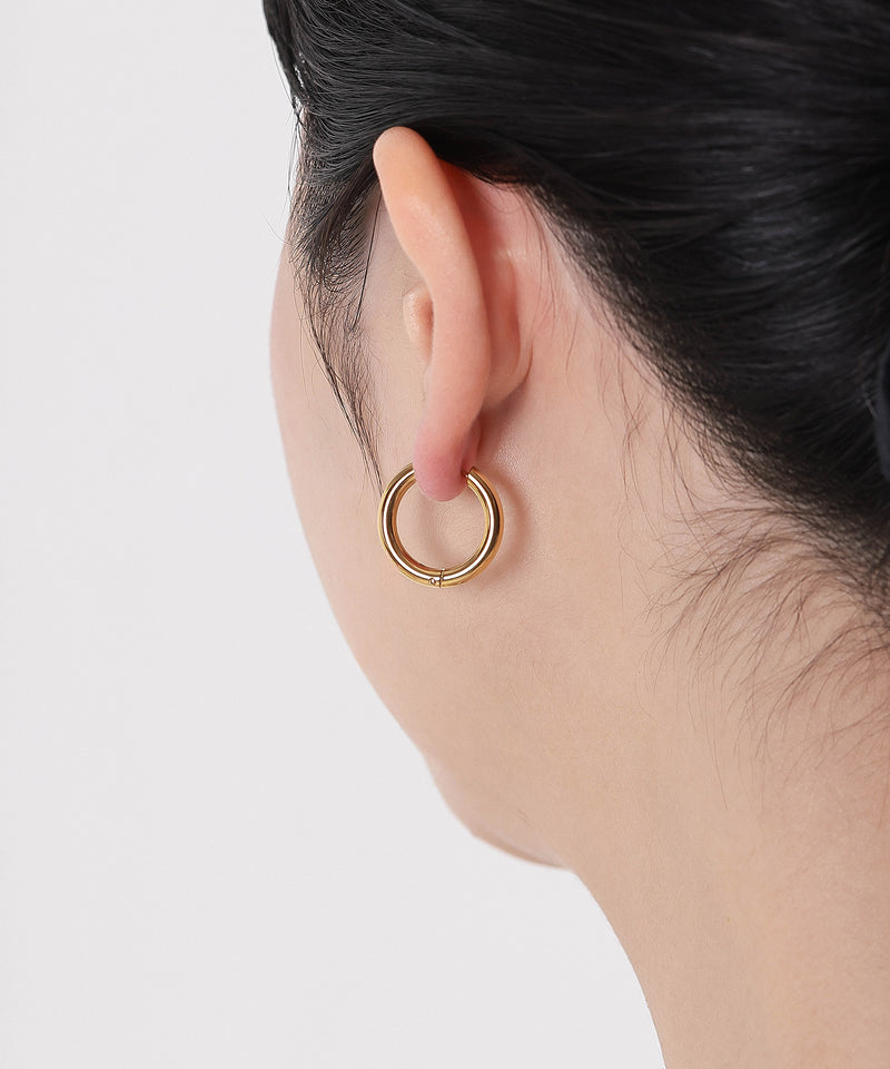 カラー：ゴールド　太さ：3mm　直径：20mm