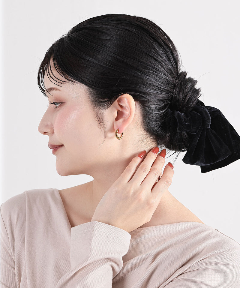 カラー：ゴールド　太さ：3mm　直径：16mm