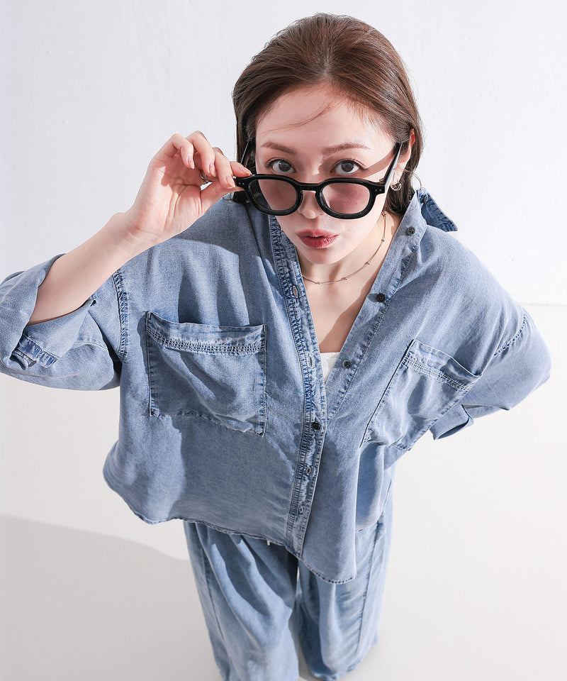 ライトブルー<br>身長 : 160cm