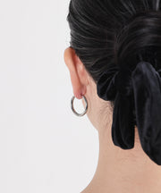 カラー：シルバー　太さ：3mm　直径：26mm