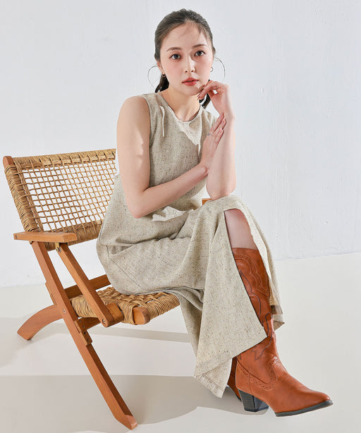 ベージュ / 身長：160cm