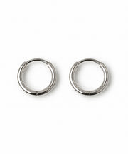 カラー：シルバー系1　太さ：1.6mm　直径：8mm