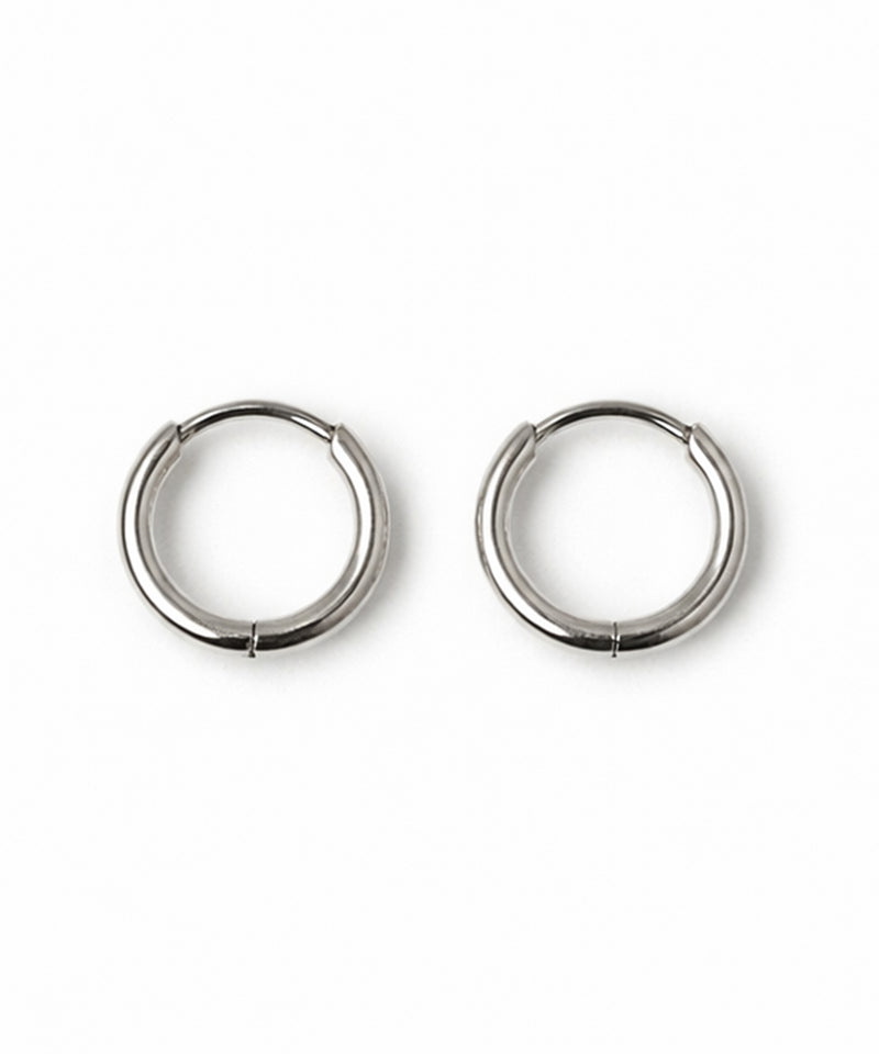 カラー：シルバー系1　太さ：1.6mm　直径：8mm