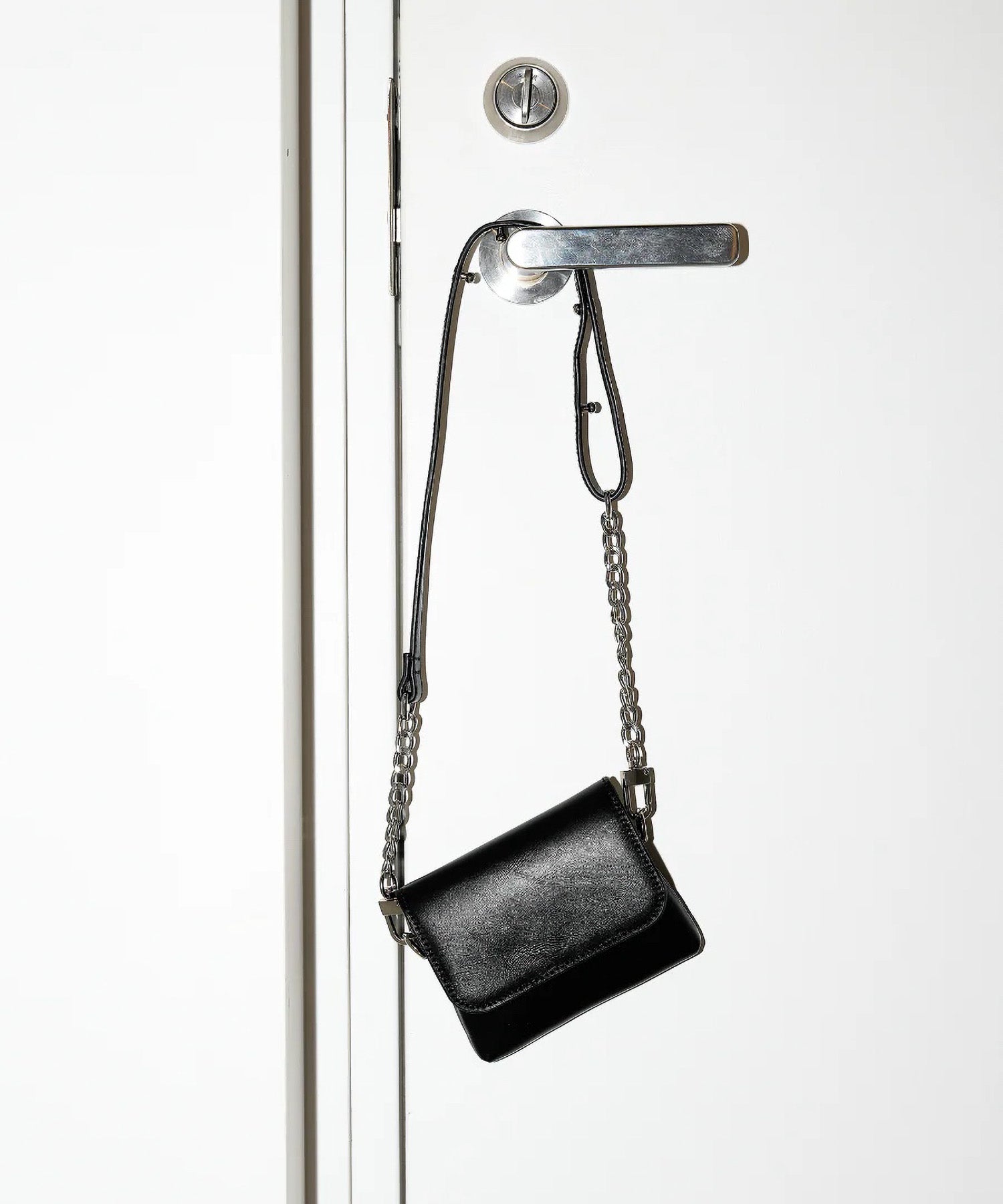 YENN CHAIN BELT POUCH ブラック YENN / イエン】CHAIN BELT POUCH / チェーン ベルト ポーチ — CEAS SQUARE