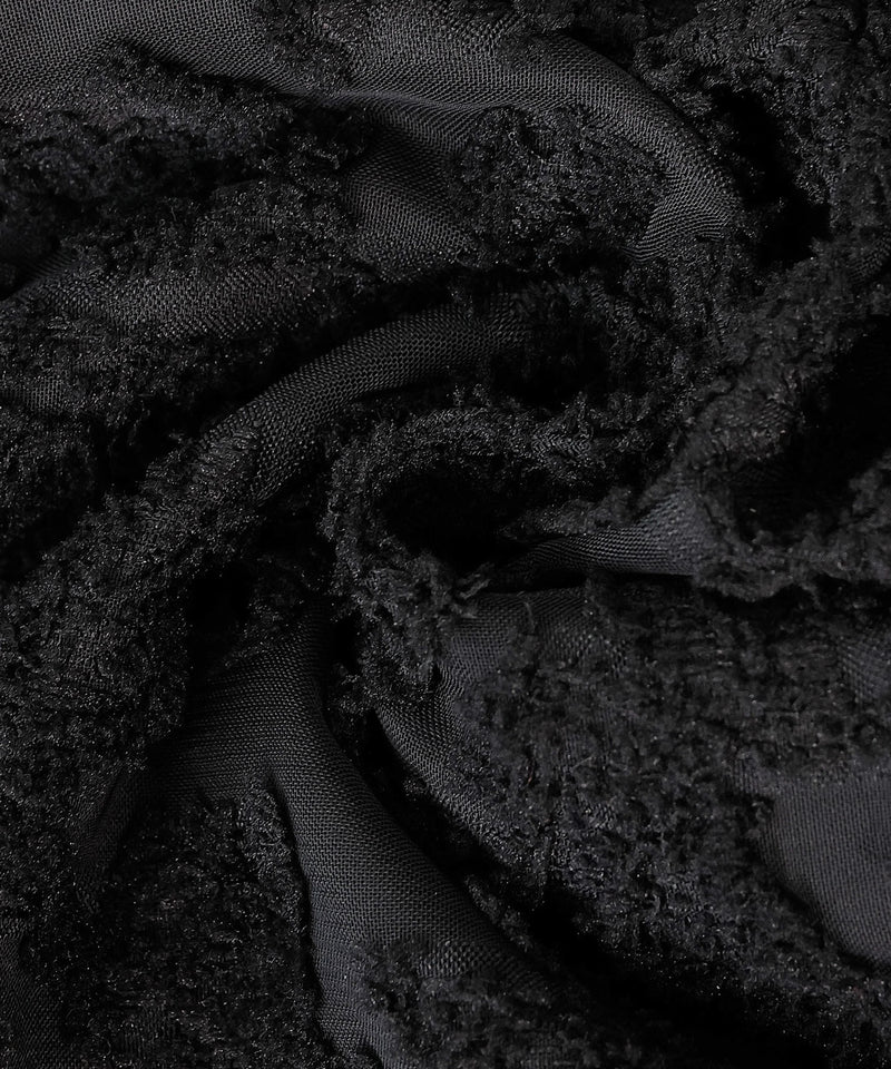 ブラック