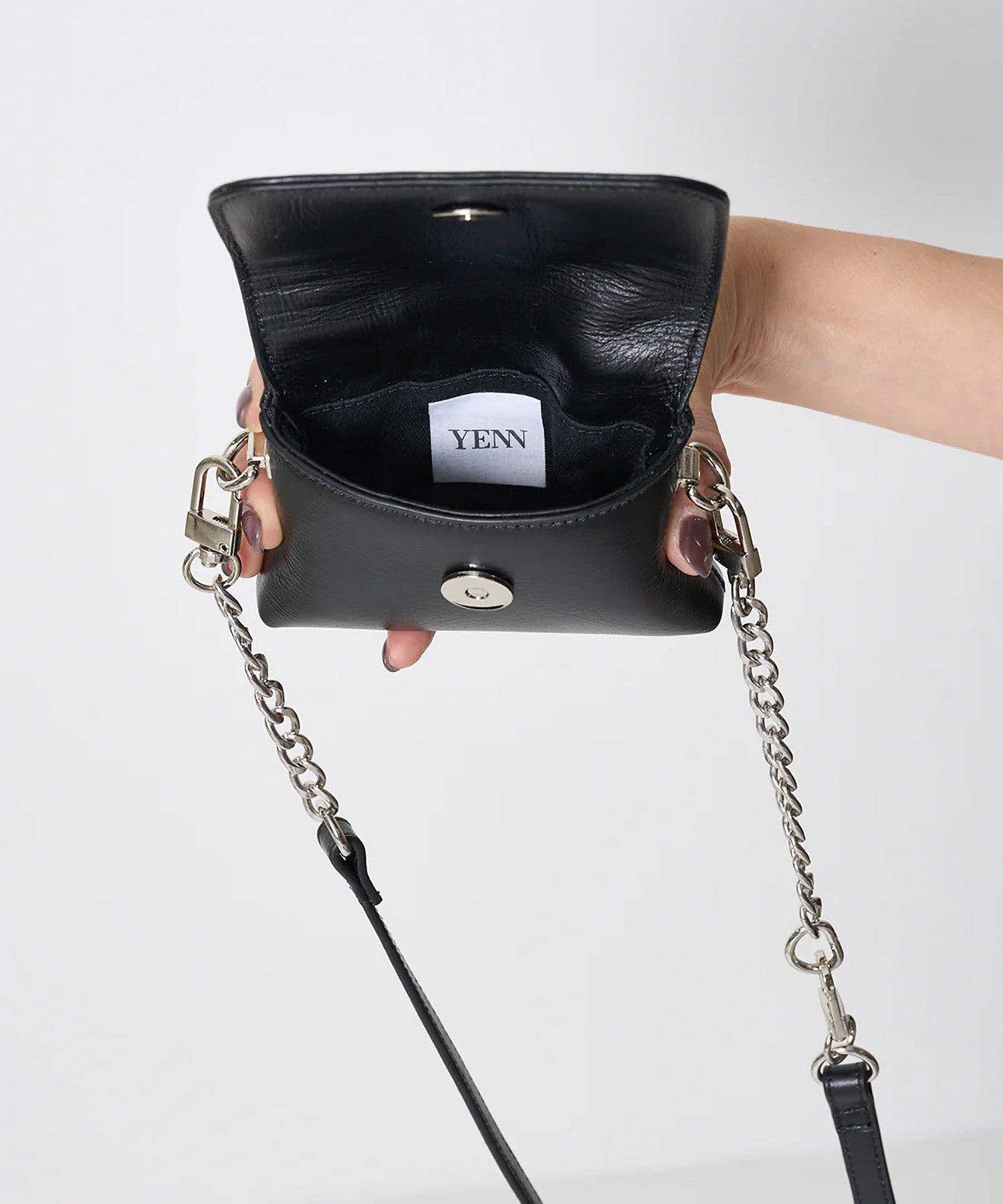 YENN / イエン】CHAIN BELT POUCH / チェーン ベルト ポーチ — CEAS SQUARE