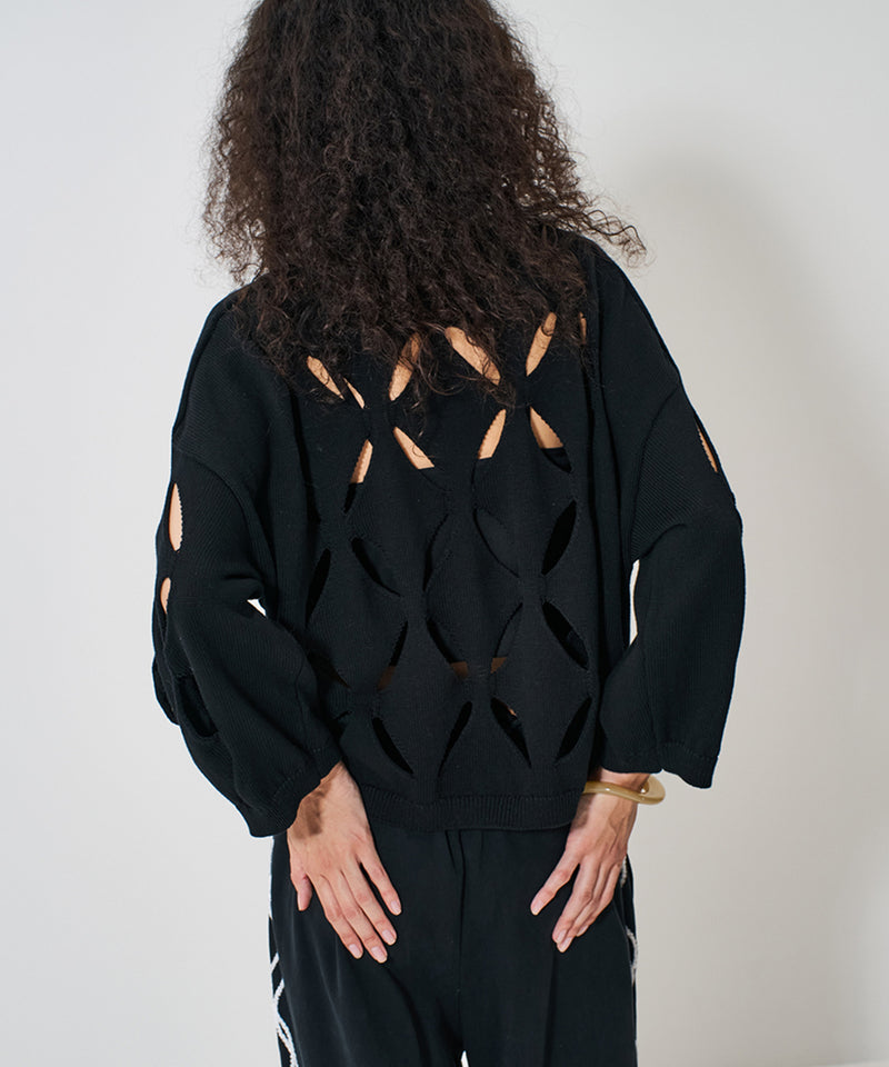 【YENN/イエン】CUT OUT PATTERN PO/カットアウトパターンプルオーバー