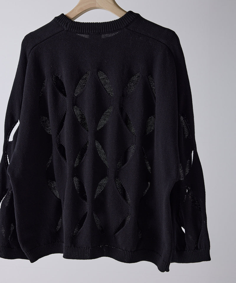 【YENN/イエン】CUT OUT PATTERN PO/カットアウトパターンプルオーバー