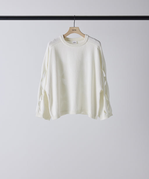 O/WHITE(オフホワイト)