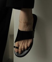 素肌にすっと馴染むスキンアクセ