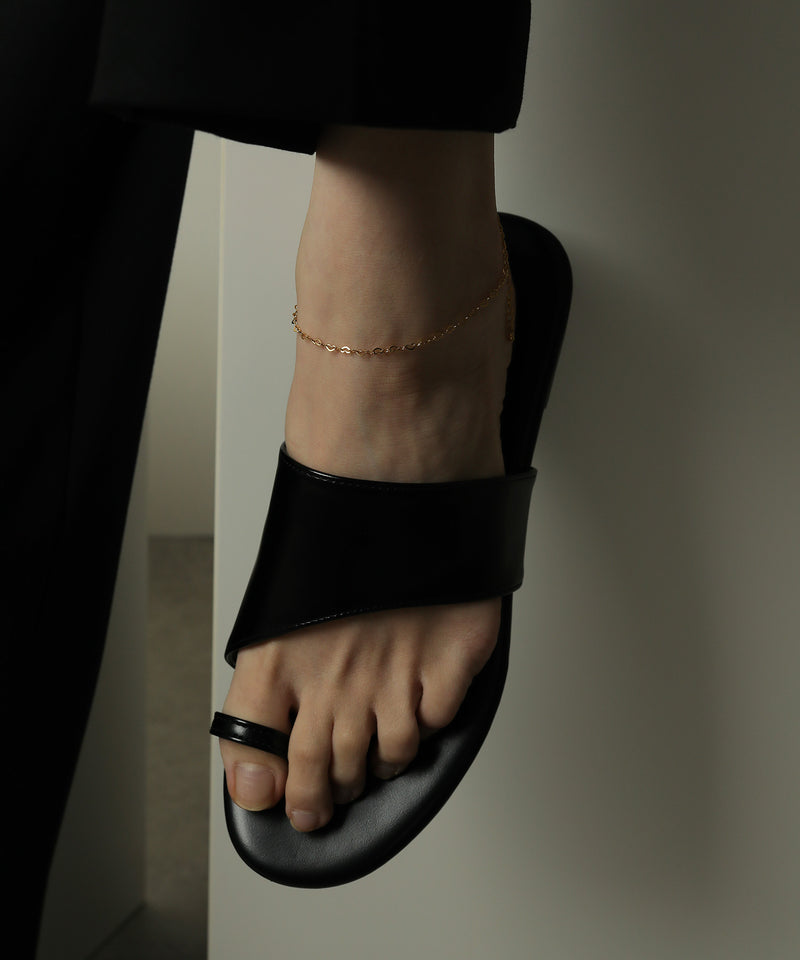 素肌にすっと馴染むスキンアクセ