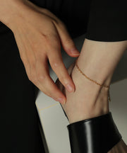 汗や水に強く変色しにくいためお風呂や温泉、海でもつけっぱなし◎