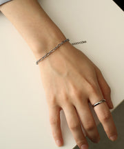 金属アレルギーを起こしにくいサージカルステンレス素材