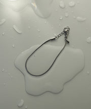 汗や水に強く変色しにくいためお風呂、温泉、プール、海でもつけっぱなし◎