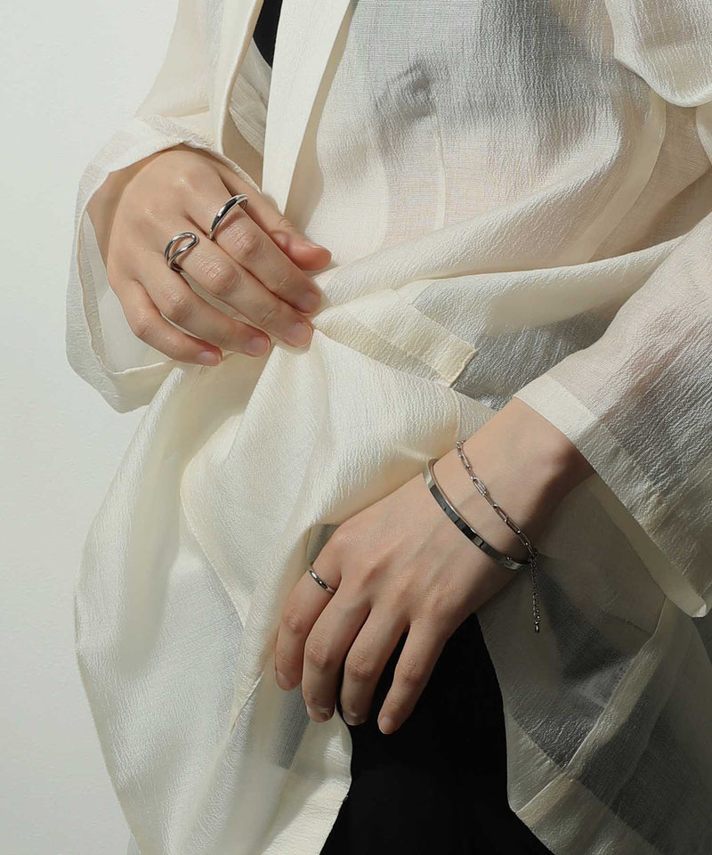 ブレスレット：swb46065ogg <br>リング：swr47125ogg <br>ダブルリング：swr43085ogg