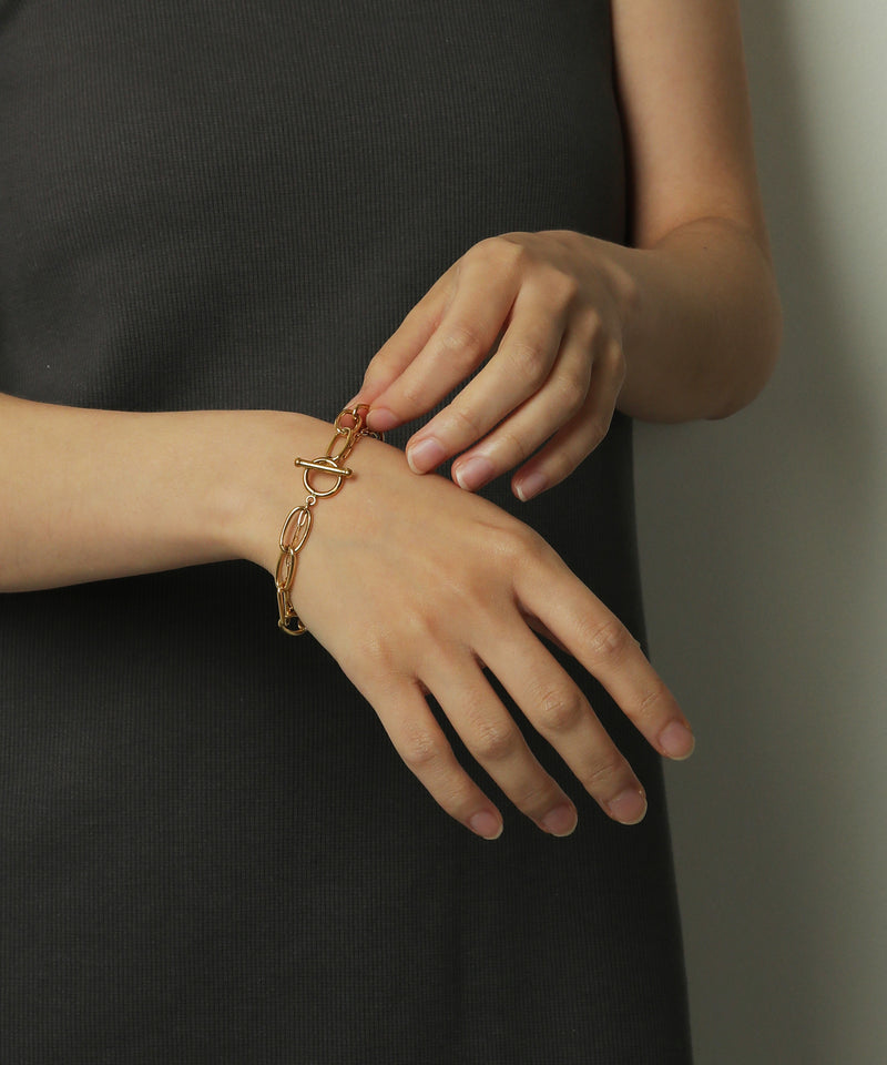 長さ約19cm　手首周りを華やかに演出