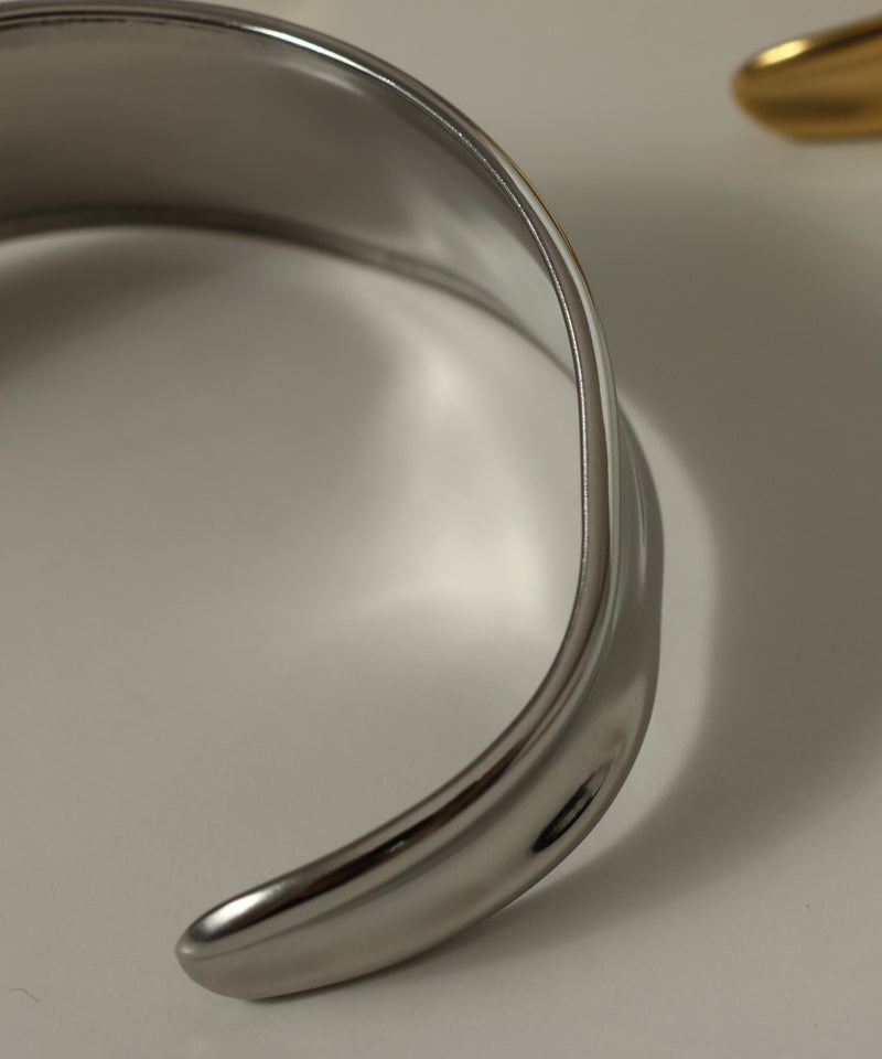 金属アレルギー対応 ボリュームニュアンスバングル サージカルステンレス