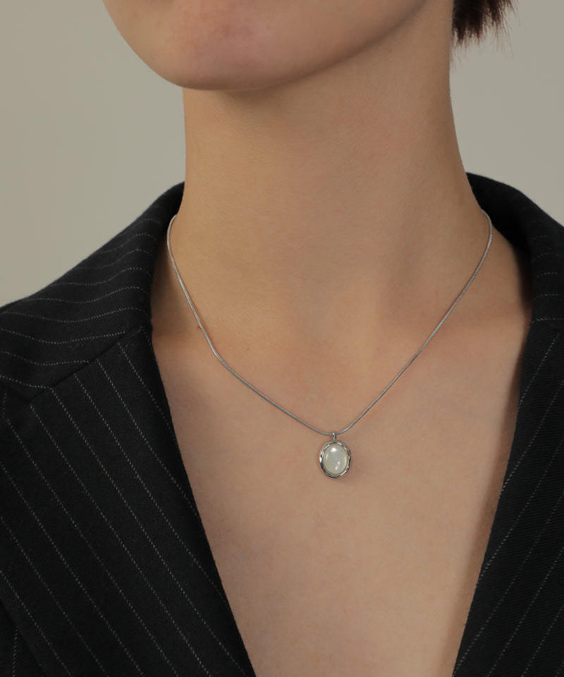 カラー：シルバー