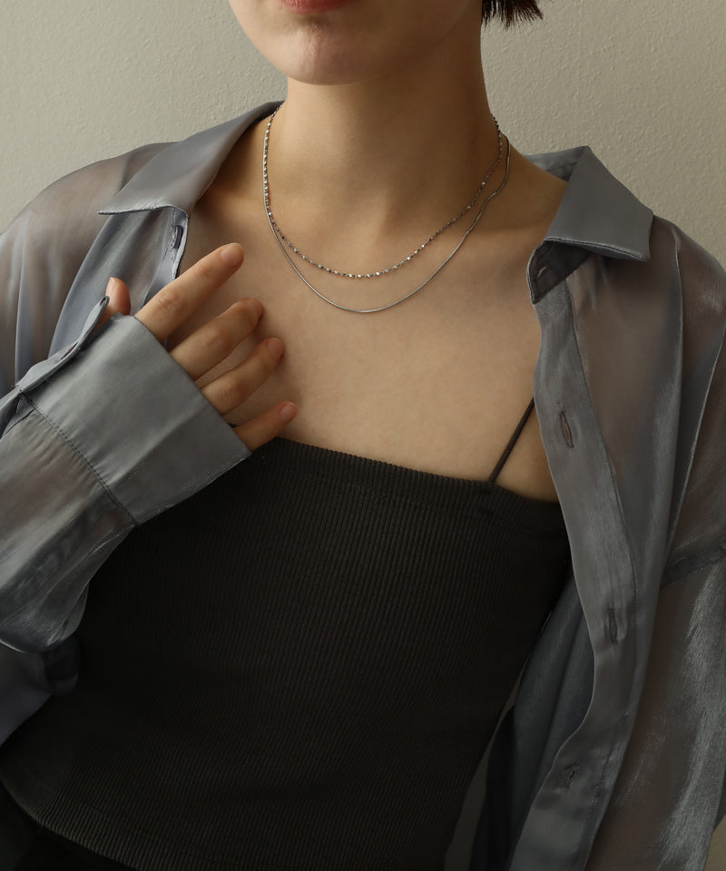 これ一つでレイヤードスタイルを仕上げてくれるネックレス