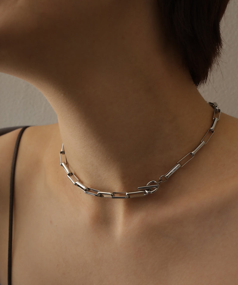 金属アレルギーを起こしにくいサージカルステンレス素材