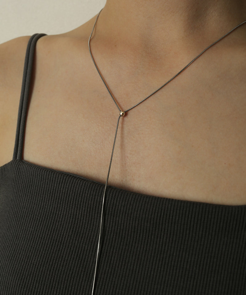 素肌にすっと馴染むスキンアクセ