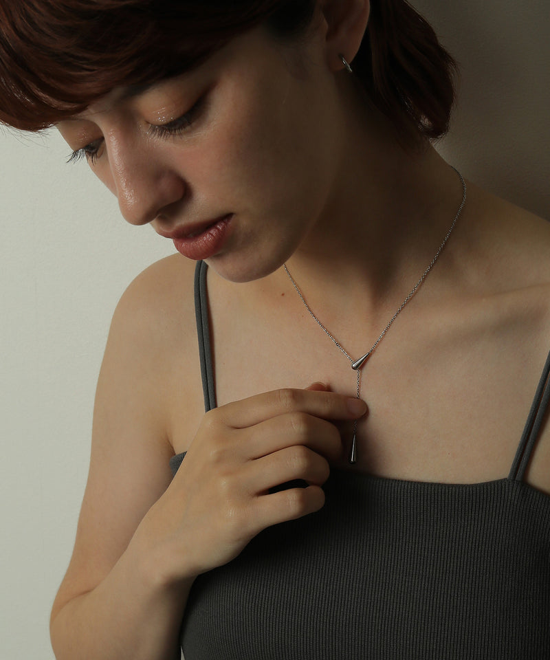 金属アレルギー対応 ドロップモチーフスライドチェーンネックレス サージカルステン