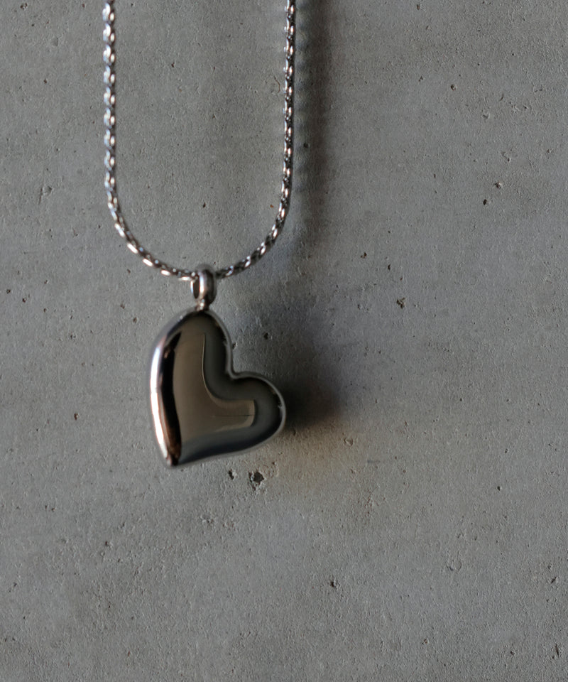 金属アレルギー対応 ニュアンスハートトップネックレス サージカルステンレス