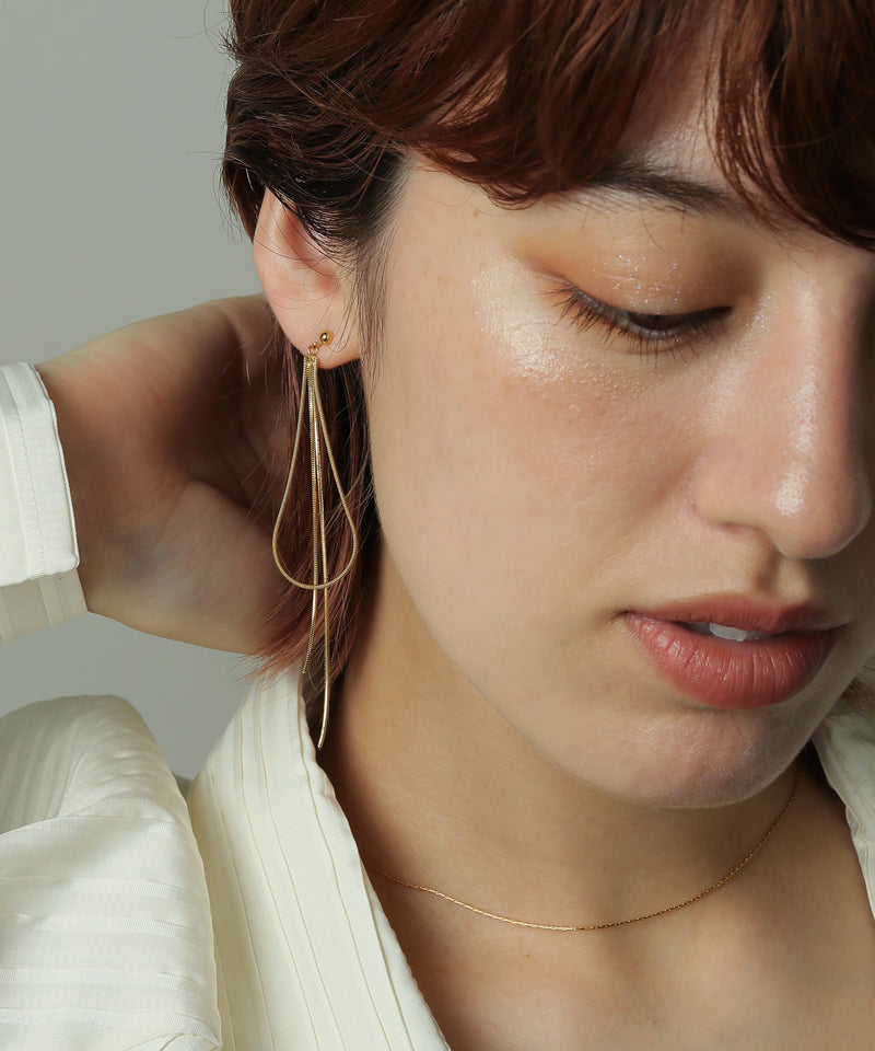 金属アレルギー対応 スネークチェーン ロングピアス サージカルステンレス