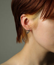 金属アレルギーを起こしにくいサージカルステンレス素材