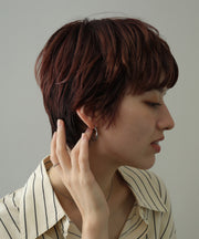 汗や水に強く変色しにくいためお風呂や温泉、海でもつけっぱなし◎