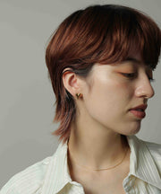 お手持ちのアクセサリーと組み合わせれば、さらにこなれた印象に