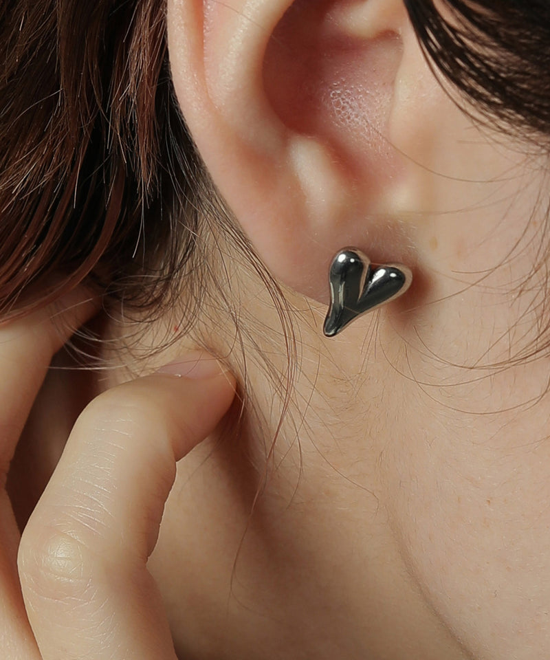 金属アレルギー対応 ワンポイントハートピアス サージカルステンレス