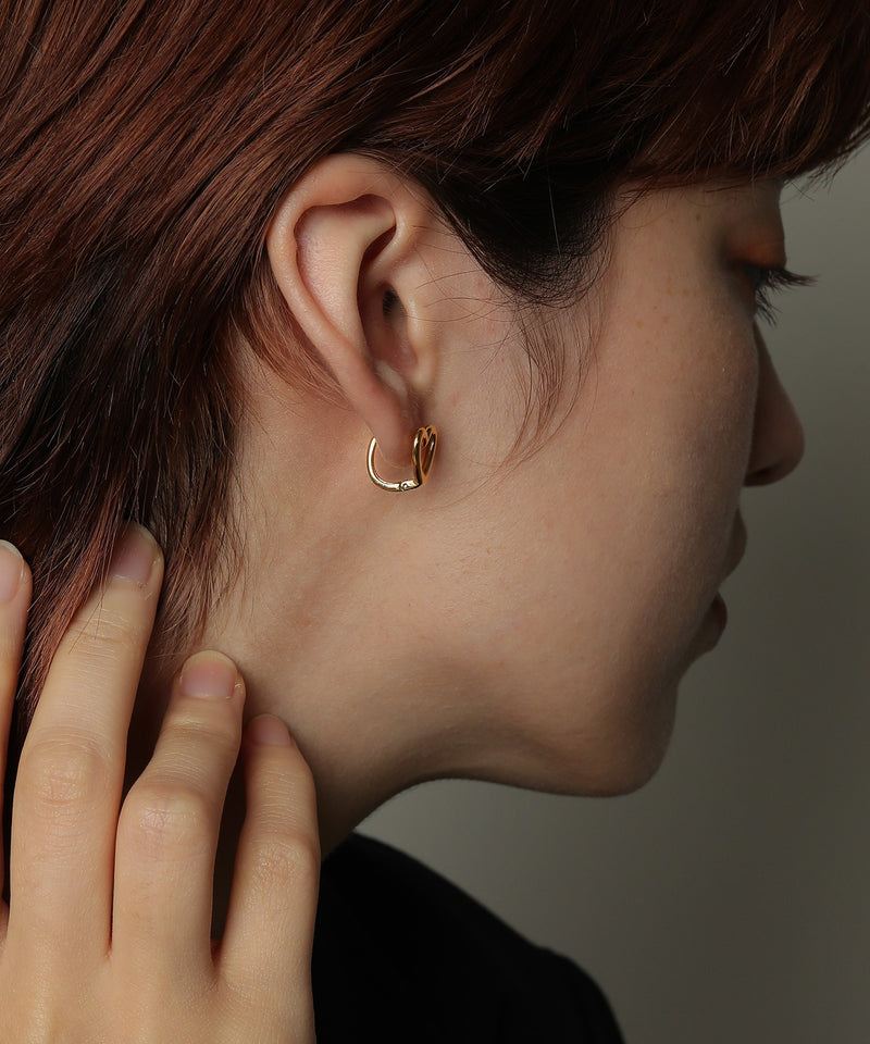 医療用器具にも使われているサージカルステンレス素材