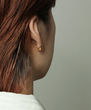 しっかりと丈夫なキャッチを採用