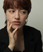 素肌にすっと馴染むスキンアクセ