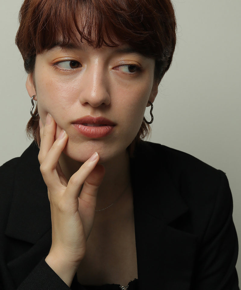 素肌にすっと馴染むスキンアクセ