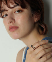 程よいボリュームが手元を引き立たせる