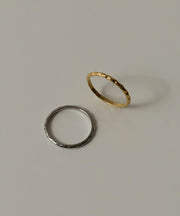 金属アレルギーを起こしにくいサージカルステンレス素材