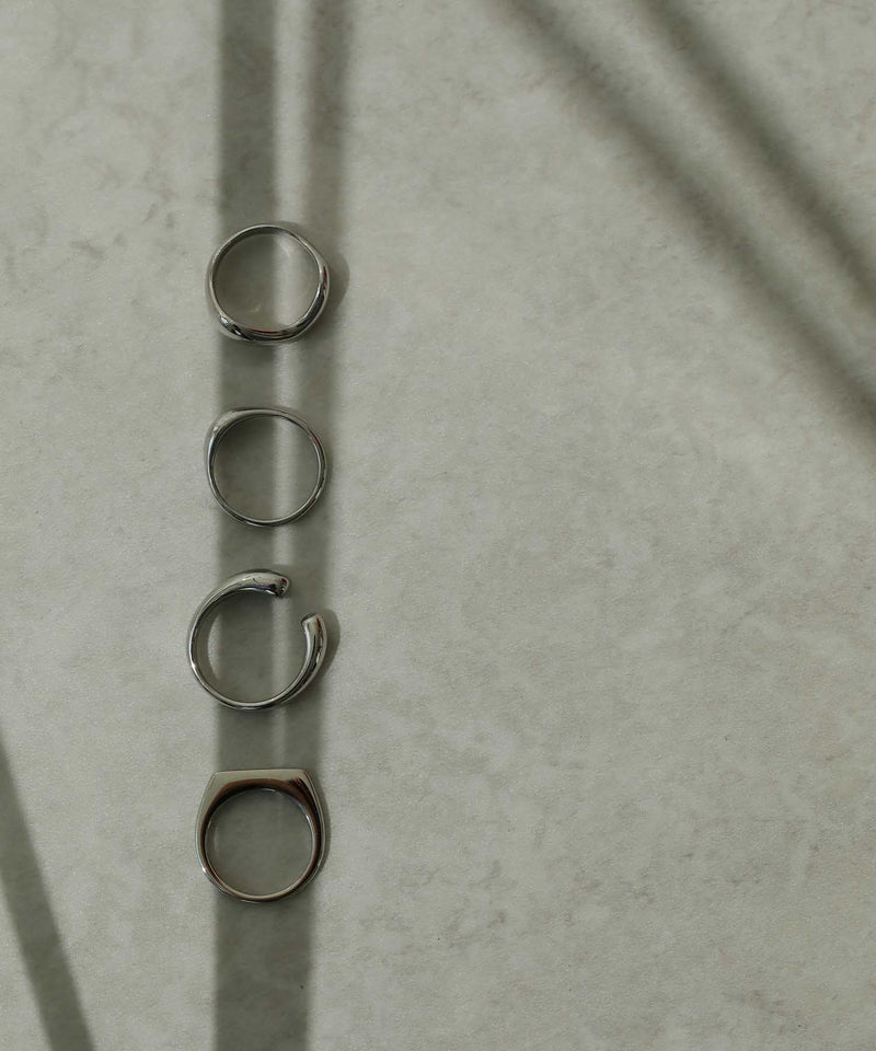 他にも様々な種類のアクセサリーを取り揃えております。