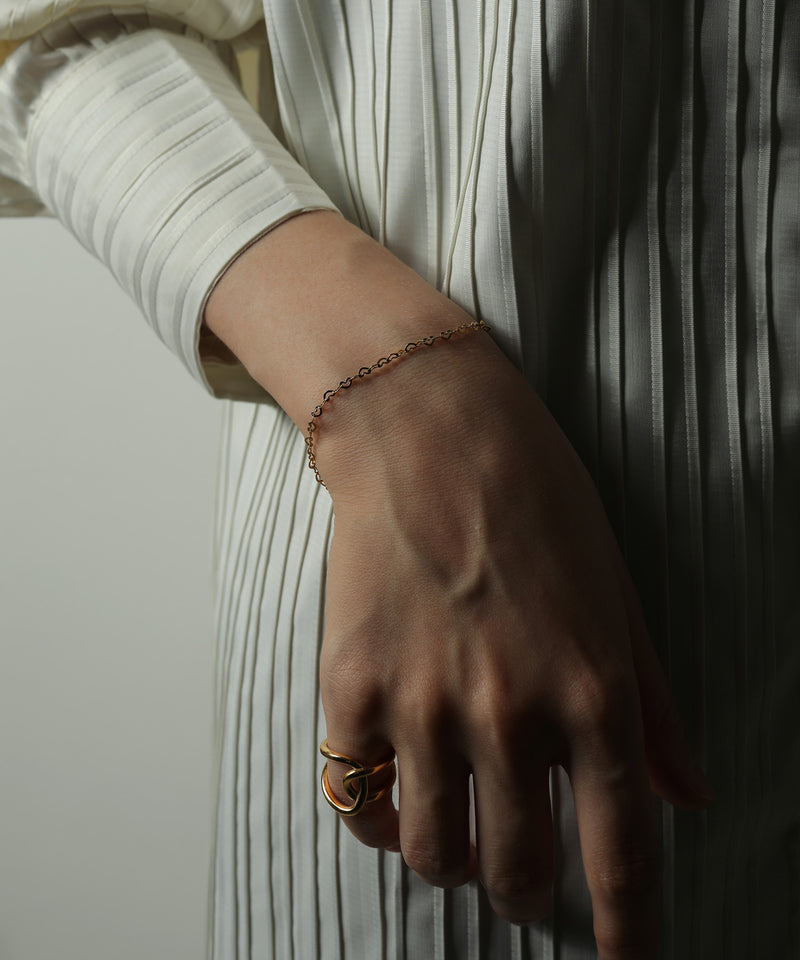 シンプルでテイスト問わずお使いいただけるアイテム