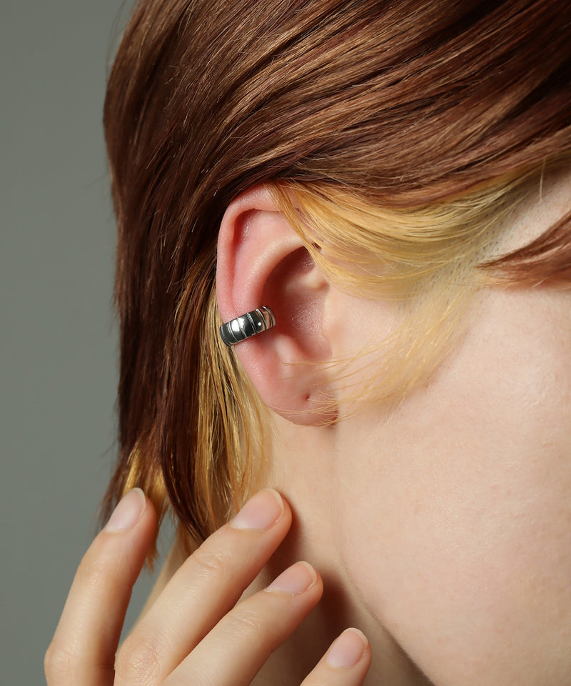 金属アレルギー対応 デザインカットフープイヤーカフ 片耳用 サージカルステンレス